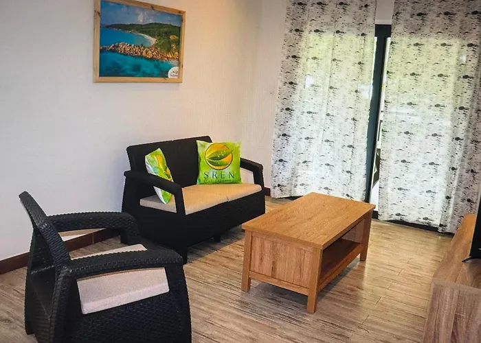 Apartment Superbe Views Anse Royale